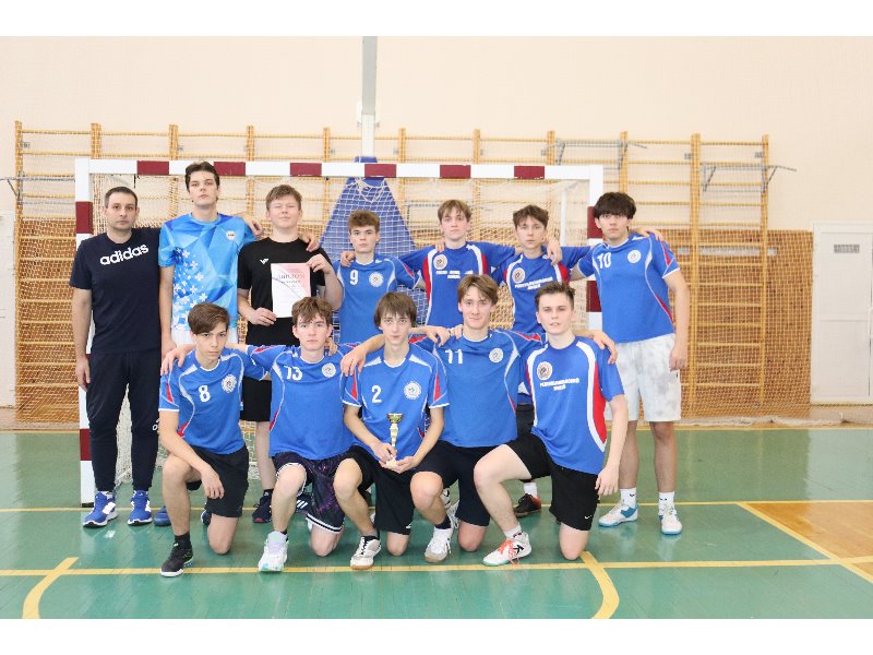 Мини-футбол: не только победы, но и упорная борьба! Бронза лицеистов 2008-2009 г.р..