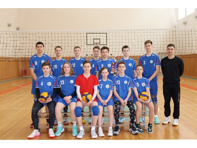Команда волейболистов Республиканского лицея – лучшая в Ленинском районе городского округа  Саранск.