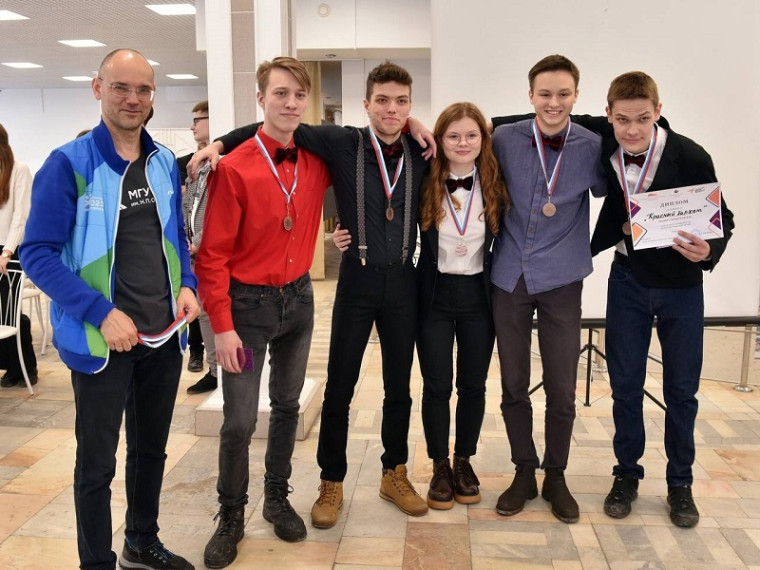 Лицеисты завоевали 3 место на Чемпионате Мордовии по интеллектуальным играм.