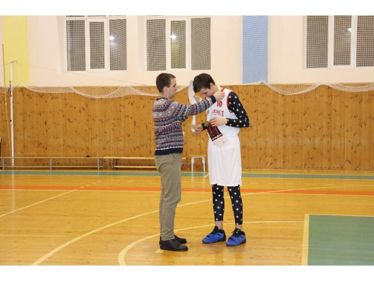 Команда баскетболистов лицея – победитель зонального этапа чемпионата «Локобаскет – Школьная лига».