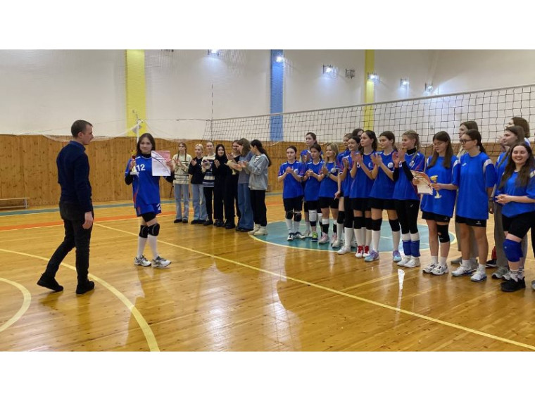 Команда волейболисток Республиканского лицея – лучшая в Ленинском районе го Саранск.